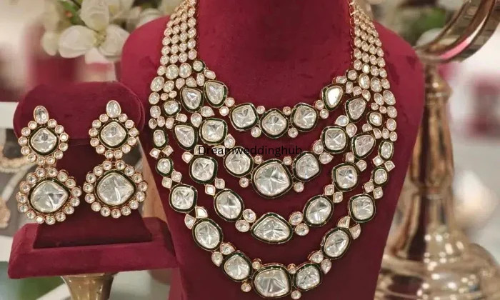 Pooja Music mobile and fancy